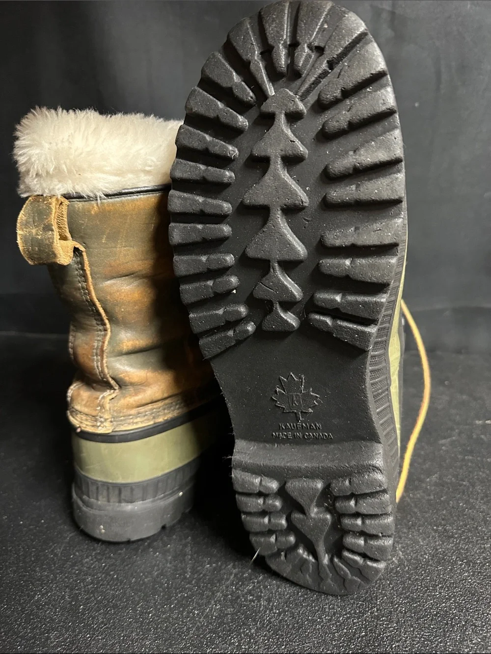 VTG 90’s Kaufmann Sorel Snow boots Men's 12 Green/ Black with Shearling Lining